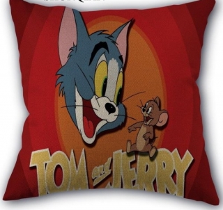 Povlak na polštář rozměr 45 x 45 cm barva je slonová kost Tom a Jerry