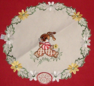 Velikonoční dečka - ubrus ovál krémová